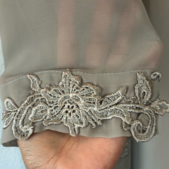 SOLD - Picture 3 of 4